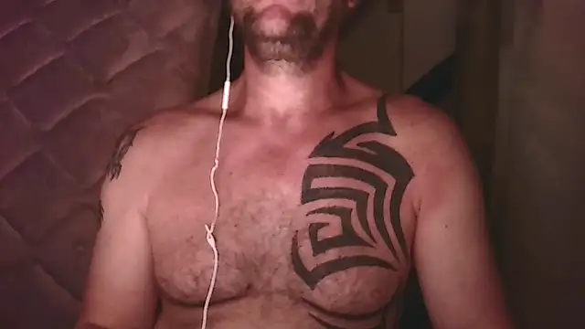 Snapshot of Yournaughty chatting on July 1, 2026, 4:57 am Yournaughty online show from July 1, 2026, 4:57 am