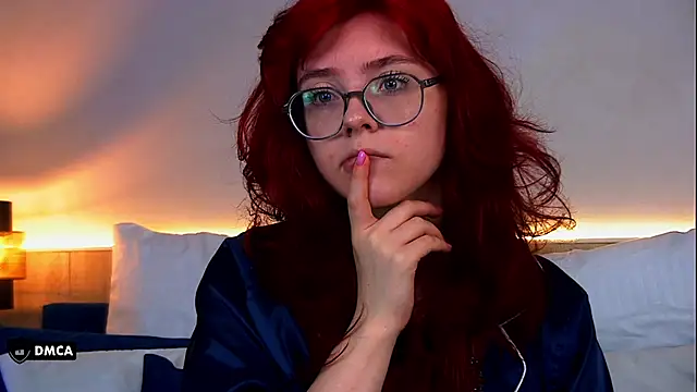 Nora  Ray online show from June 1, 2026, 7:13 pm