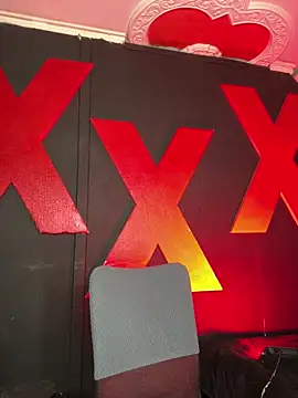 abrilbigcock online show from April 11, 2026, 12:07 am