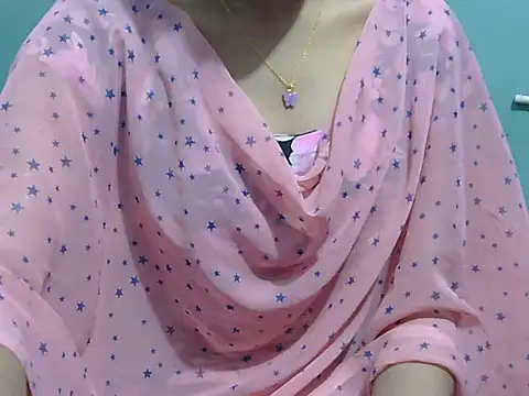 lovely soniya online show from November 22, 2025, 6:12 am