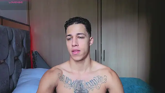 orionblaze69  online show from December 4, 2025, 8:08 pm