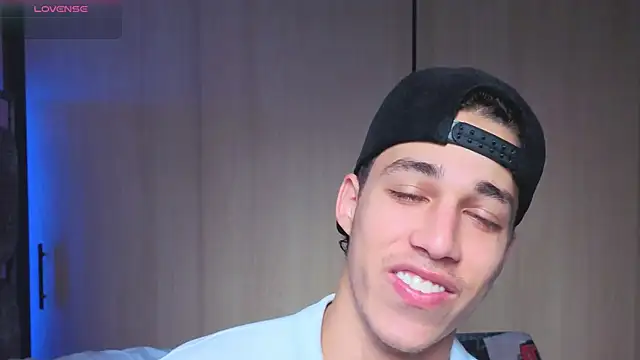 orionblaze69  online show from November 27, 2025, 8:53 pm