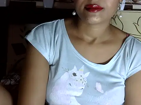 Snapshot of hotee_bhabi chatting on September 8, 2025, 5:45 pm hotee bhabi online show from September 8, 2025, 5:45 pm