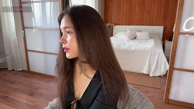 PlumyBun online show from December 20, 2025, 7:33 am