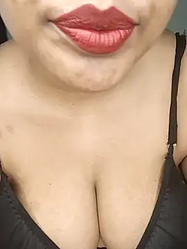 sex-withcouple online show from April 5, 2026, 3:02 am