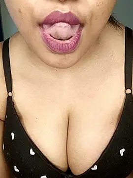 Snapshot of sex-withcouple chatting on February 20, 2026, 6:26 am sex-withcouple online show from February 20, 2026, 6:26 am