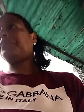 Fernanda30 online show from January 10, 2026, 9:32 pm