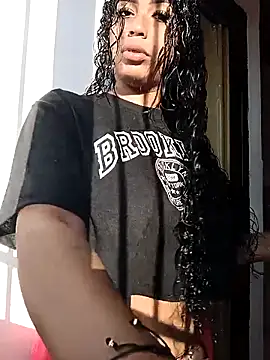 Fernanda30 online show from November 26, 2025, 11:43 am