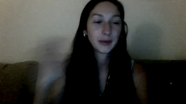 milagaborxx online show from May 12, 2026, 9:54 pm