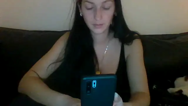 milagaborxx online show from March 19, 2026, 10:10 pm