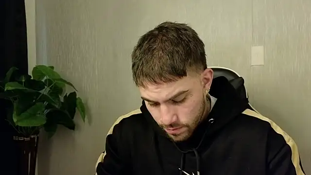 Ades Lowe online show from October 15, 2025, 11:51 am