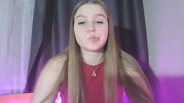 Snapshot of yourhoney_Lola_ chatting on November 25, 2025, 3:56 pm yourhoney Lola online show from November 25, 2025, 3:56 pm