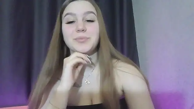 Snapshot of yourhoney_Lola_ chatting on December 22, 2025, 3:01 pm yourhoney Lola online show from December 22, 2025, 3:01 pm