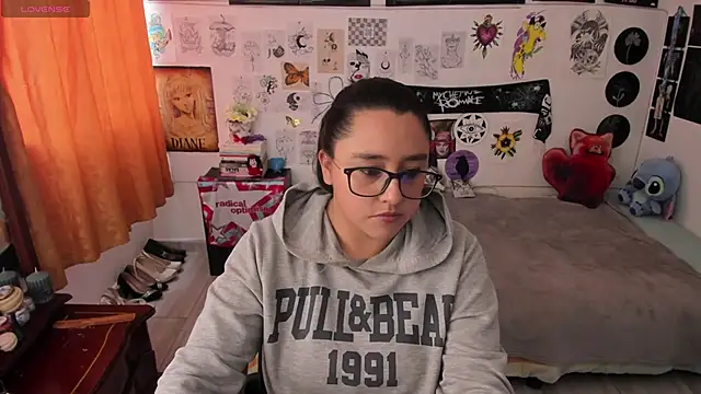 Snapshot of Cherry_blush_ chatting on May 14, 2026, 9:01 pm Cherry blush online show from May 14, 2026, 9:01 pm