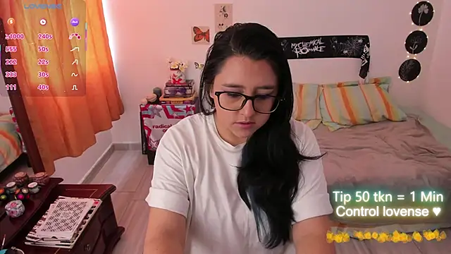 Cherry blush  online show from February 24, 2026, 3:35 pm