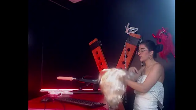 Karol Yessenia online show from September 13, 2025, 2:39 pm