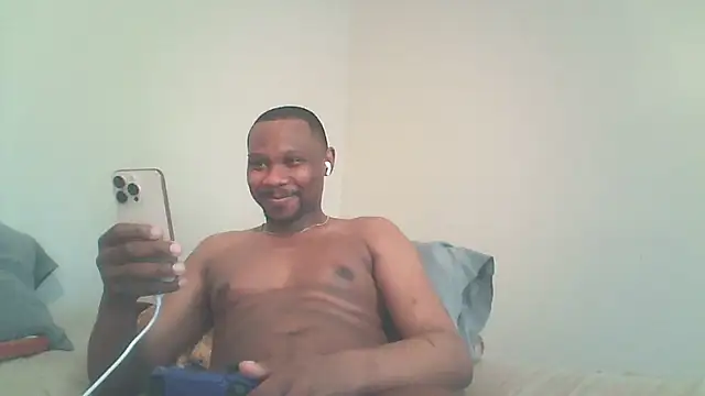 icysmoke2 online show from May 19, 2026, 11:34 pm