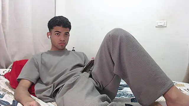 camillo beischel  online show from January 11, 2026, 7:10 pm