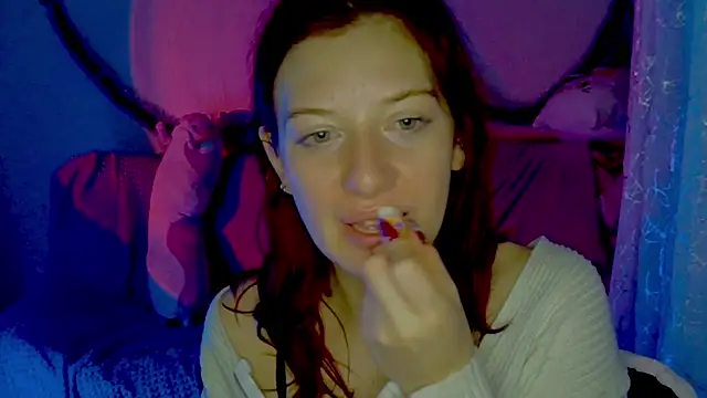 Lily Ember online show from January 11, 2026, 9:22 pm