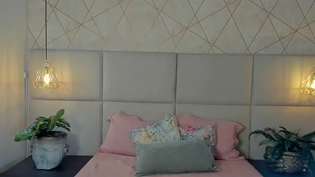 SamayRyann online show from April 10, 2026, 1:40 pm