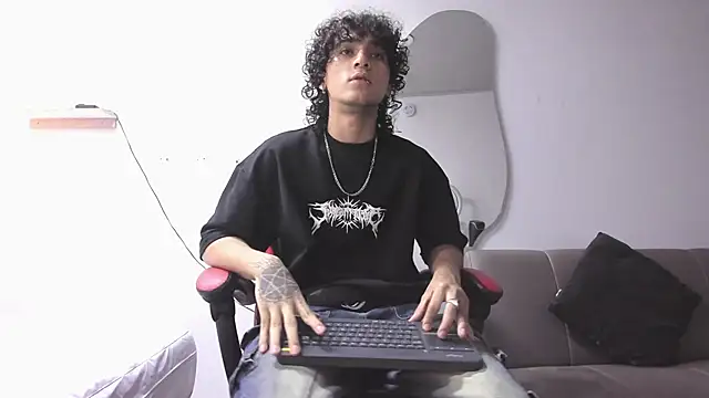 Snapshot of JackesTaylor chatting on January 10, 2026, 6:42 am JackesTaylor online show from January 10, 2026, 6:42 am