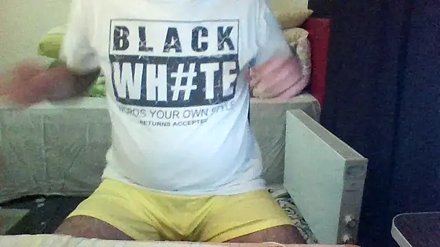 st206boy online show from March 5, 2026, 11:32 pm