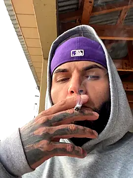 crazybarber69 online show from December 2, 2025, 2:41 pm