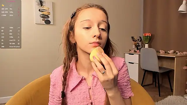 TaiteFairfield online show from March 5, 2026, 7:16 am