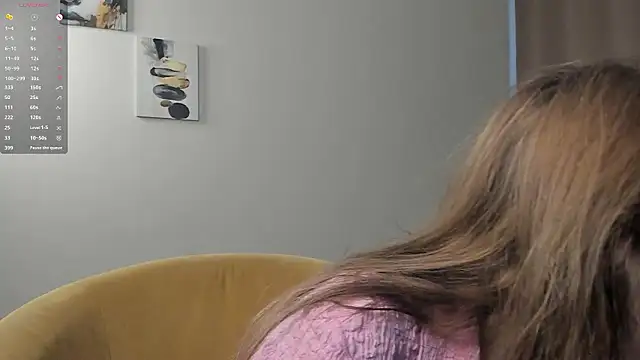 TaiteFairfield online show from March 1, 2026, 7:52 am