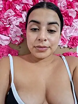 channell0 online show from October 31, 2025, 6:32 am