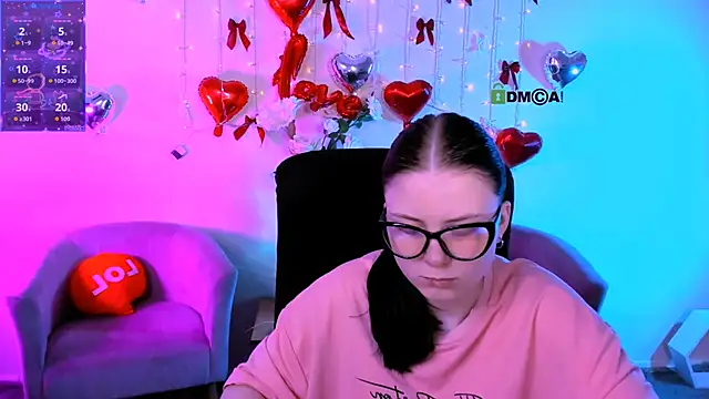 foxy tease  online show from February 23, 2026, 10:54 pm