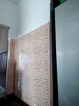 juanpa8453 online show from October 16, 2025, 4:59 pm