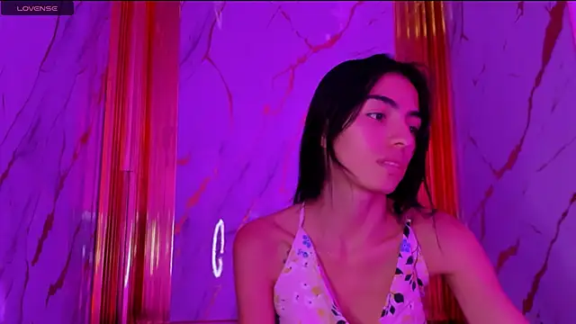 Snapshot of eimy_skinny_ chatting on February 4, 2026, 12:55 pm eimy skinny online show from February 4, 2026, 12:55 pm