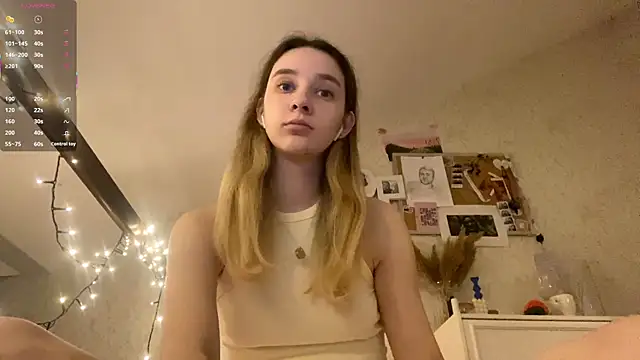 DanaCore online show from September 17, 2025, 6:43 pm