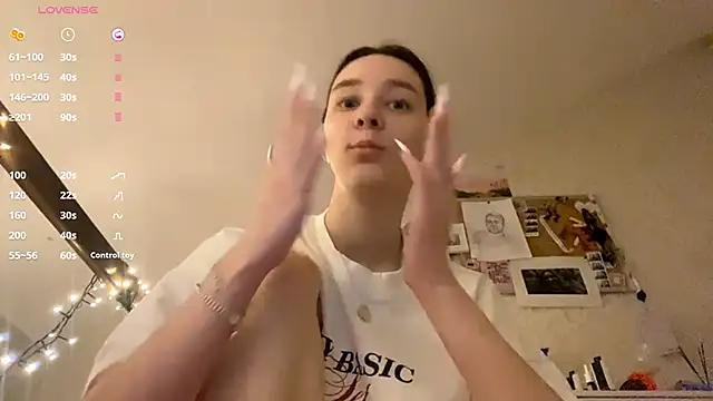 DanaCore online show from November 1, 2025, 7:41 pm