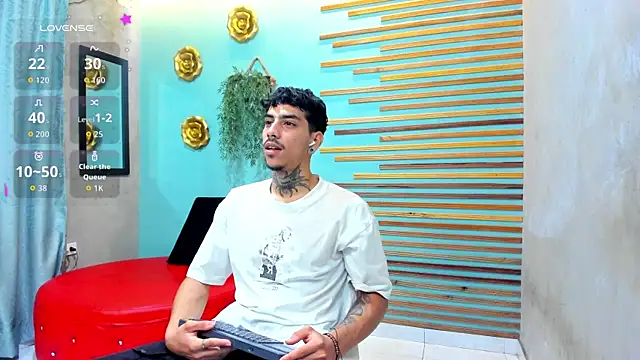 Snapshot of jharol_cardonaa chatting on September 13, 2025, 1:27 am jharol cardonaa online show from September 13, 2025, 1:27 am