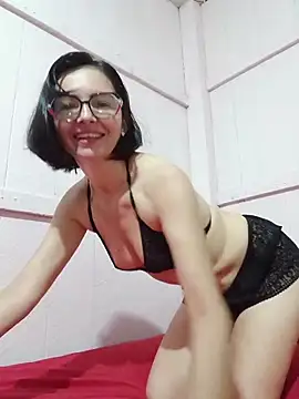 Luana sexy42 online show from May 24, 2026, 4:07 pm