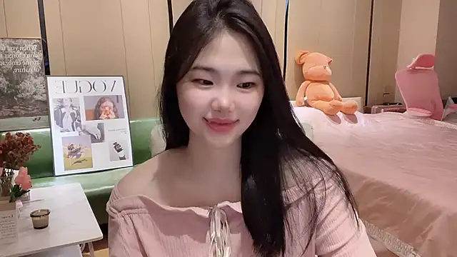 suki-1 online show from September 30, 2025, 5:35 am