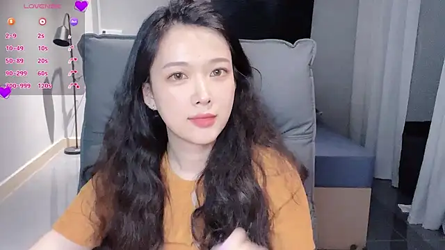 NiNi-baby520 online show from September 9, 2025, 3:54 pm