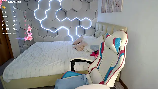 aliicemeow online show from July 9, 2026, 2:34 am