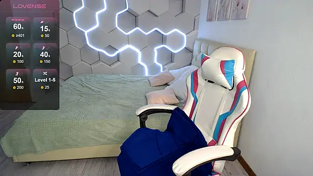 aliicemeow online show from May 30, 2026, 2:29 am