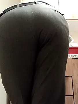 PROMYLOVE online show from February 12, 2026, 4:45 am