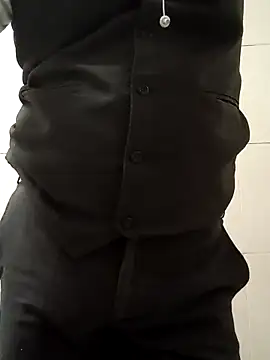 PROMYLOVE online show from February 3, 2026, 2:53 am