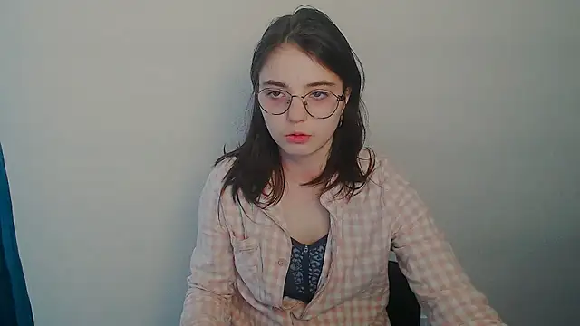 Sun Shine   online show from April 19, 2026, 12:39 pm