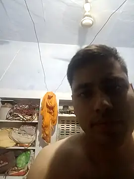 Snapshot of Desirock001 chatting on September 27, 2025, 3:51 pm Desirock001 online show from September 27, 2025, 3:51 pm