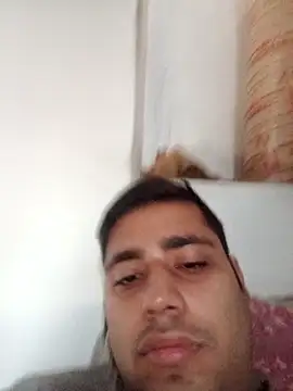 Snapshot of Desirock001 chatting on October 20, 2025, 1:51 am Desirock001 online show from October 20, 2025, 1:51 am