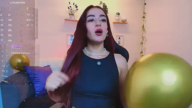 ViolethRosse online show from July 21, 2026, 1:23 pm