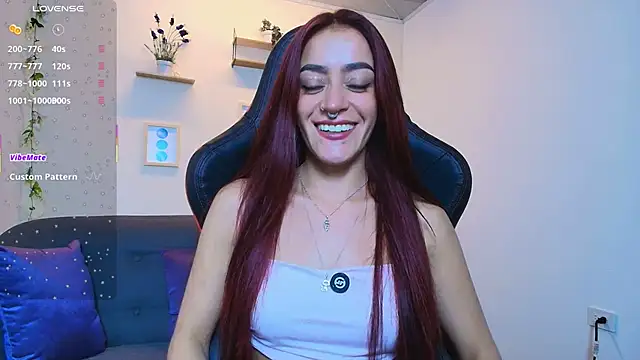 ViolethRosse online show from January 5, 2026, 9:07 pm