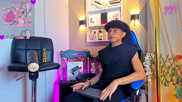  taylor black online show from July 30, 2026, 8:41 pm