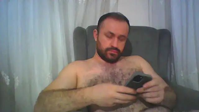 Snapshot of micheal3467 chatting on March 12, 2026, 10:14 pm micheal3467 online show from March 12, 2026, 10:14 pm